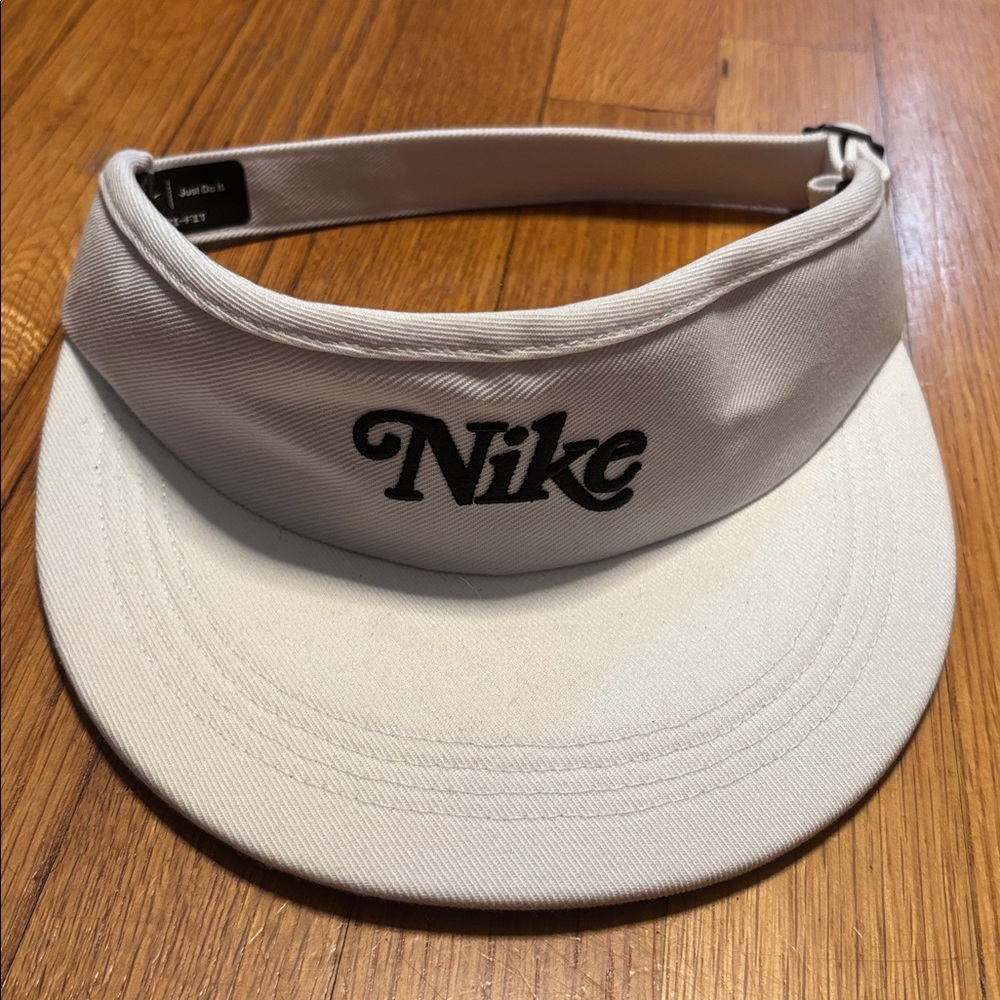 Nike White Visor Hat Golf Cap